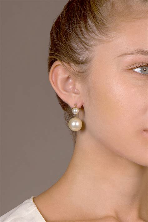 christian dior earring pearl